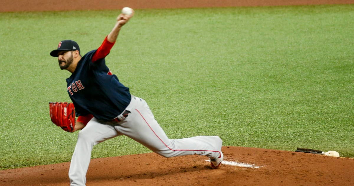 Martín Péréz to start Sunday’s series finale