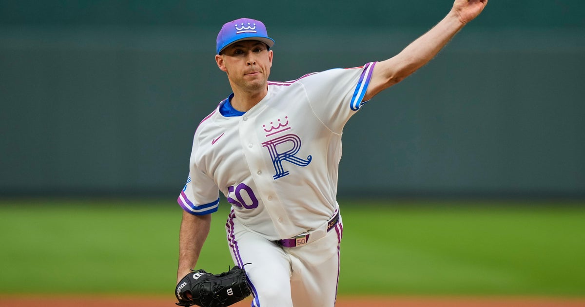 Bubic records career-high 11 strikeouts, leads Royals to 2-0 win over White Sox