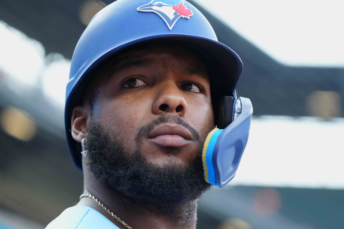 Toronto Blue Jays first baseman Vladimir Guerrero Jr. (27)© Mitch Stringer-Imagn Images