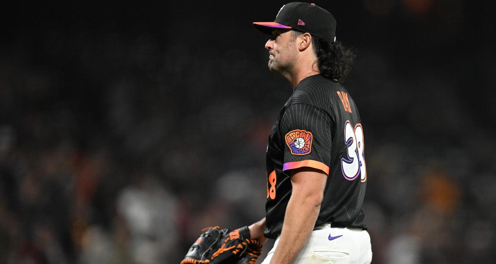 Robbie Ray pitches Giants past Phillies 6-0 to stop 4-game slide