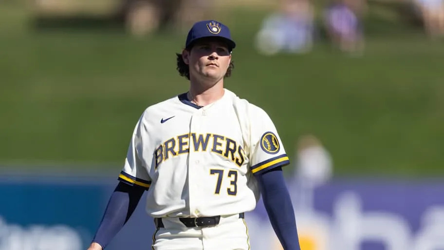 Milwaukee Brewers pitcher Shane Drohan