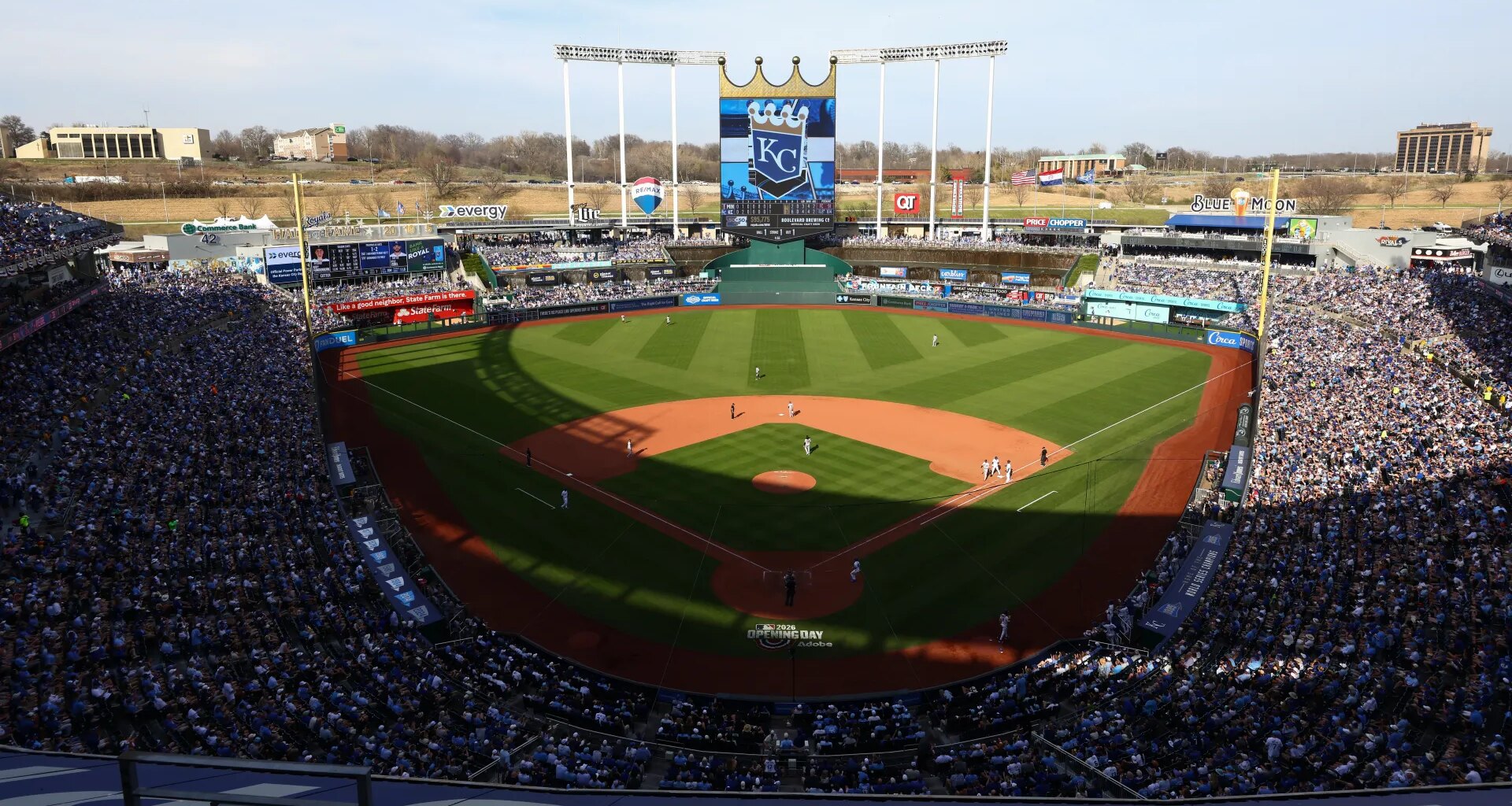 Kansas City Royals announces new $1.9 billion downtown ballpark plans with $600m city funding after Chiefs move state
