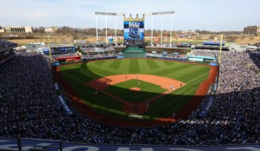 Kansas City Royals announces new $1.9 billion downtown ballpark plans with $600m city funding after Chiefs move state
