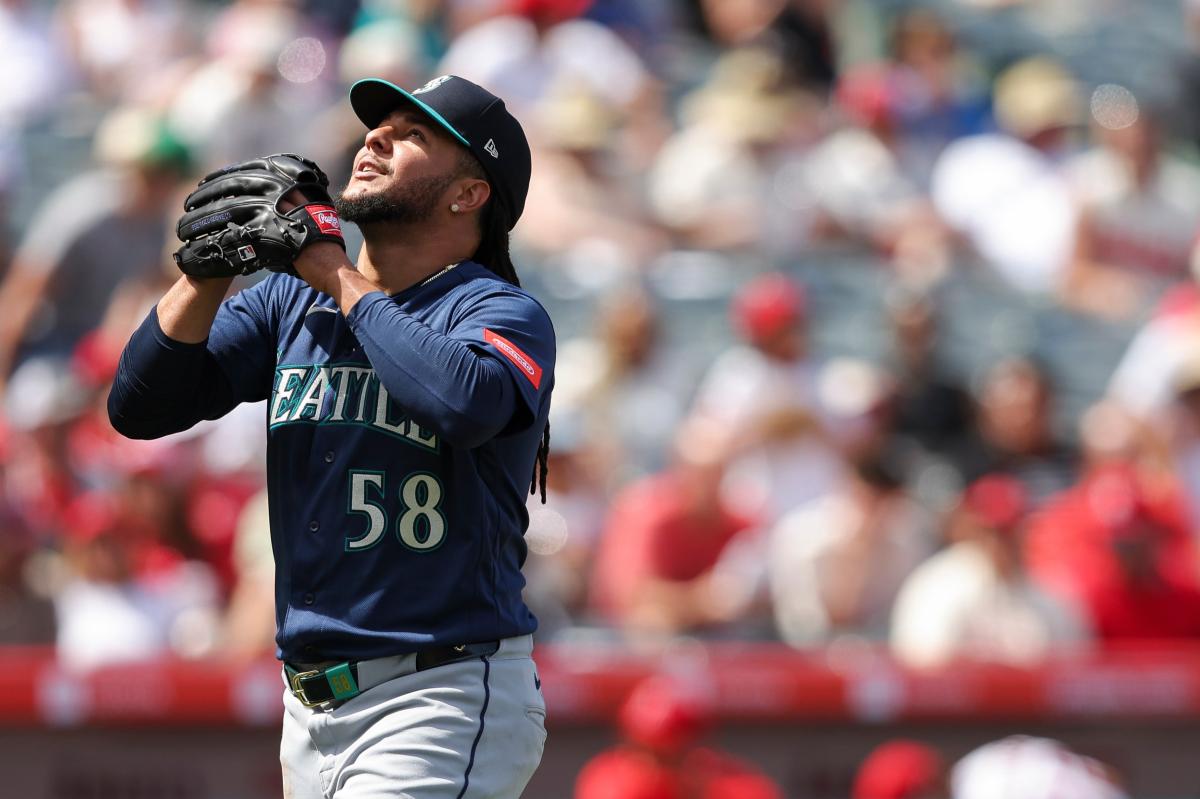 Get free $20 + 100% deposit match up to $100 for Astros vs. Mariners