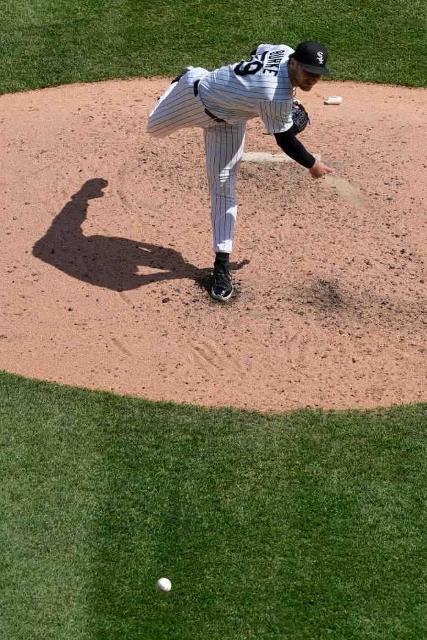 Chicago White Sox pitcher Sean Burke throws against the Washington Nationals during the eighth inning of a baseball game in Chicago, Sunday, April 26, 2026. (AP Photo/Nam Y. Huh)