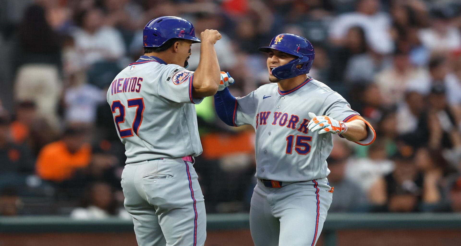 Holmes, Myers limit Giants to 3 hits in Mets' 9-0 romp