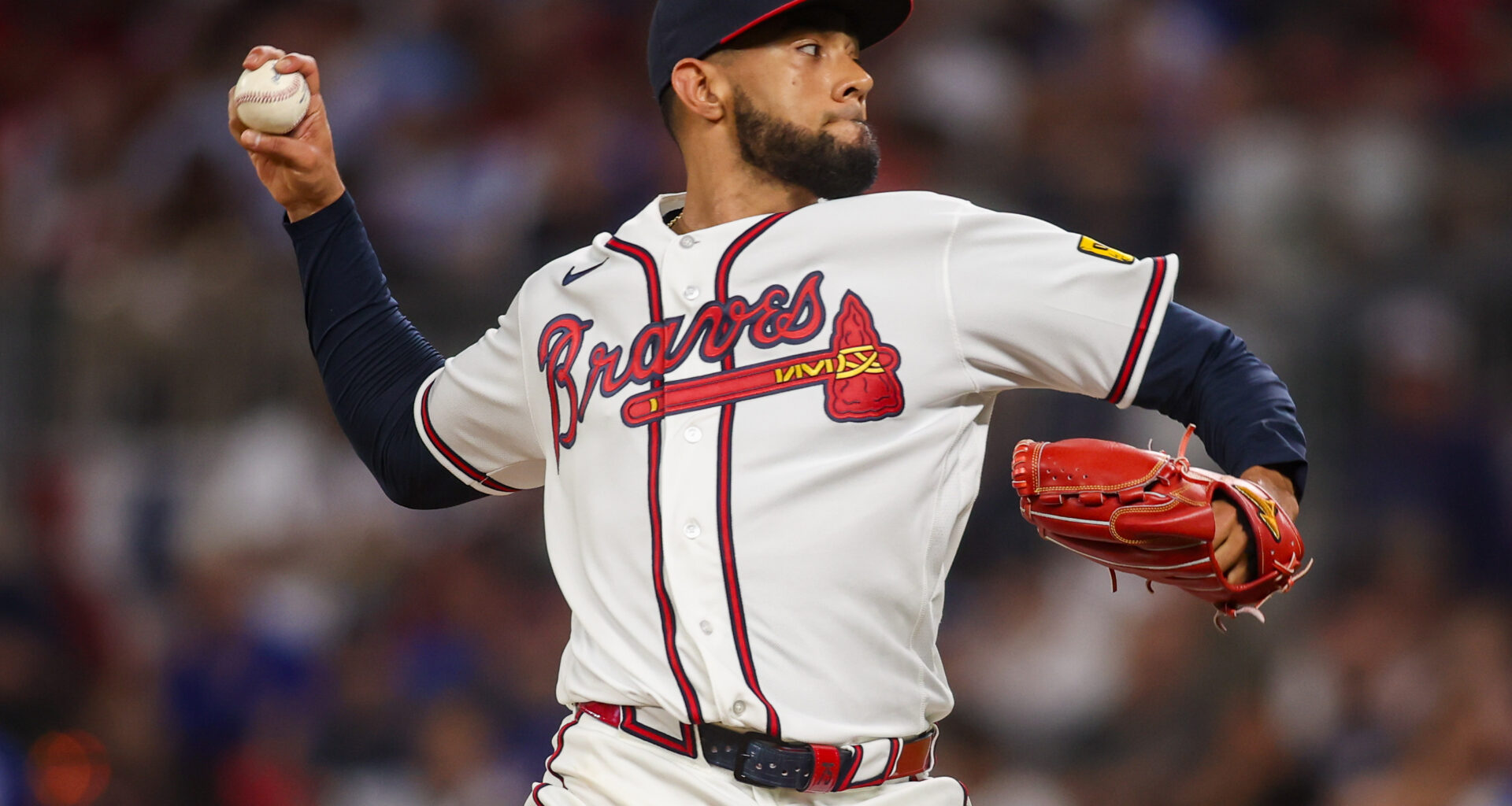 Braves name new closer after placing Raisel Iglesias on IL