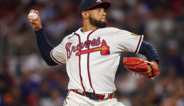 Braves name new closer after placing Raisel Iglesias on IL