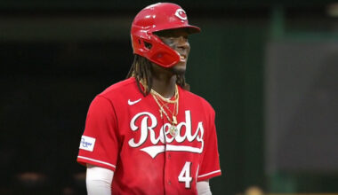 Pitching, Defense lead Cincinnati Reds to a 2-0 Win over Rangers