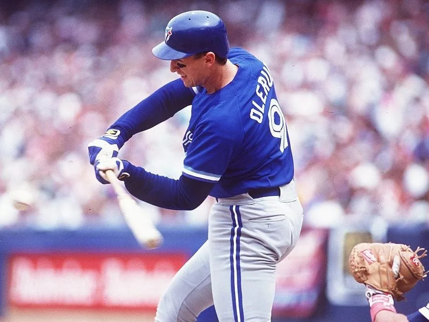  John Olerud at bat during the Blue Jays vs. Angels game in Anaheim, California, on April 17, 1994. (Stephen Dunn/ALLSPORT/Getty Images)
