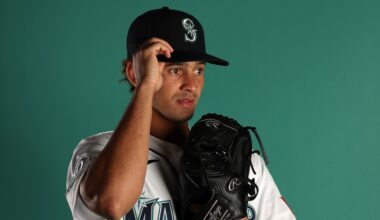 Colorado Rockies claim Blas Castaño, DFA Luis Peralta