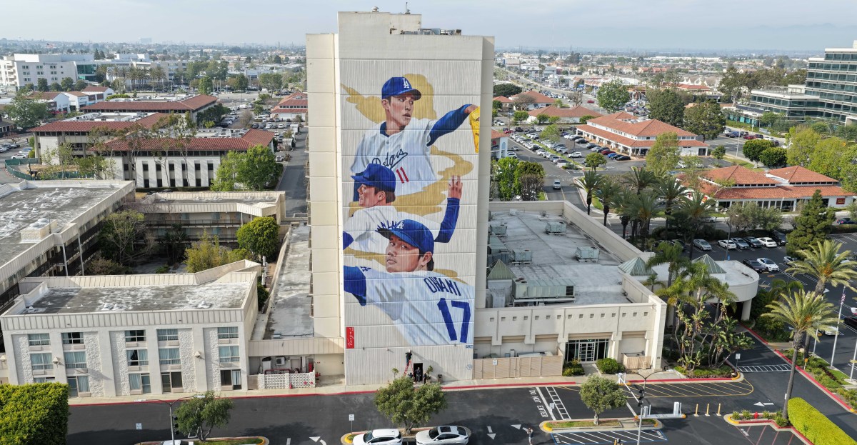 Dodgers news: First MLB team to start 3 straight Japanese pitchers