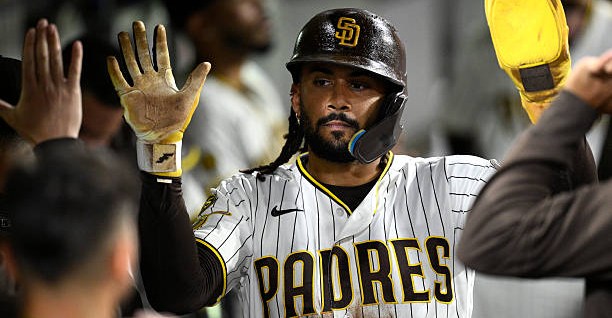 Padres in (unfortunately) familiar position, fighting off sweep