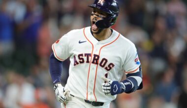 Correa Blast Powers Astros to 6-4 Win, Sweep Over Red Sox