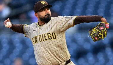 Padres claw back to .500 with shutout against Pirates