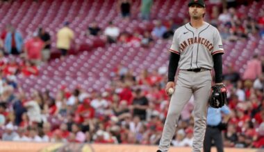 Reds homer four times in 8-3 win over Giants