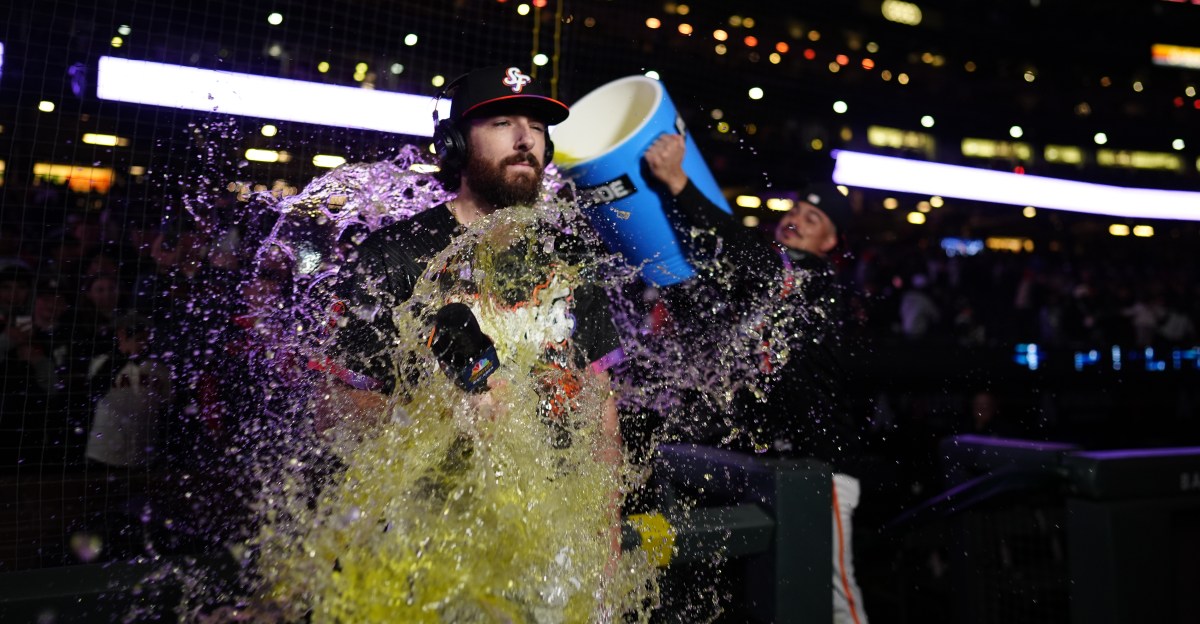 Giants get to Yoshinobu Yamamoto early, beat Dodgers 3-1