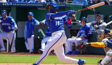 Royals drop series finale 8-5 to Brewers