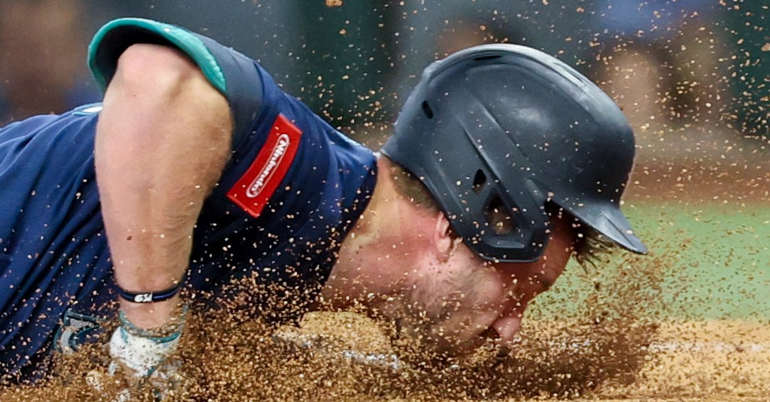 Texas Rangers work through Bryan Woo to sweep Seattle Mariners