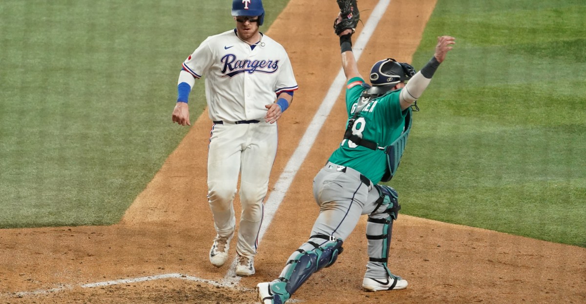 Mariners go off script, fall to 4-9 in shutout loss to Rangers