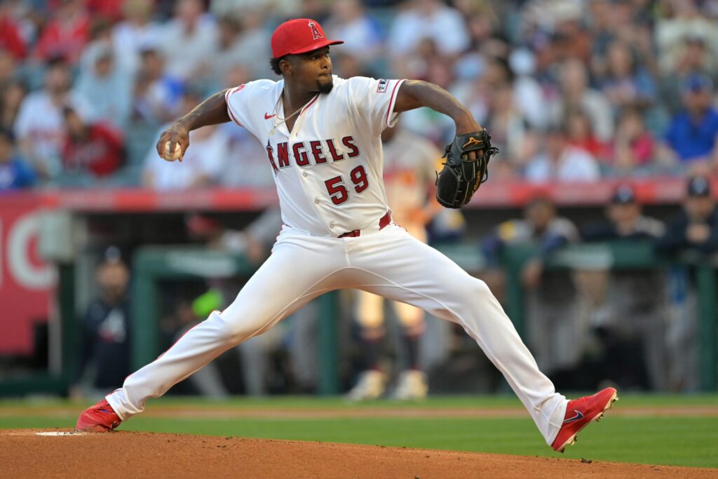 Los Angeles Angels pitcher Jose Soriano (59) delivers to the plate in the first inning against the Atlanta Braves at Angel Stadium.