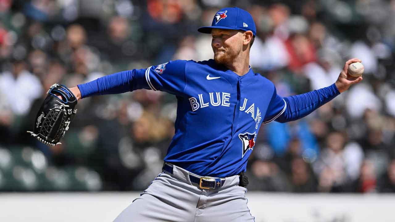 Blue Jays' Eric Lauer pulled early vs. White Sox after start pushed back a day