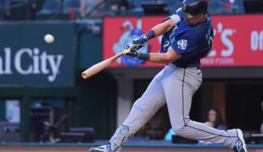 Mariners slugger Cal Raleigh hits first home run of 2026 following 10-game drought
