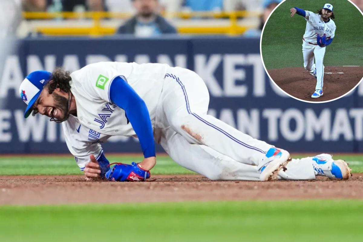 Blue Jays' Cody Ponce to miss significant time after injuring ACL