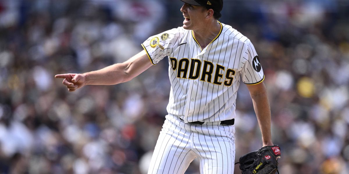 Nick Pivetta rebounds with strong outing in 7-1 win over the Giants