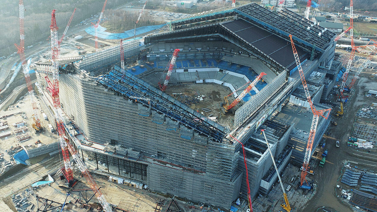 Building "ES CON FIELD HOKKAIDO," a Baseball Park with a Giant Openable Roof