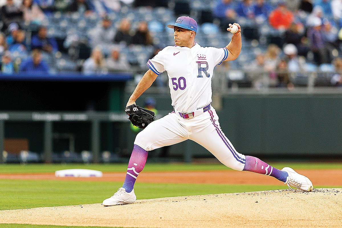 Bubic tosses gem as Royals blank White Sox