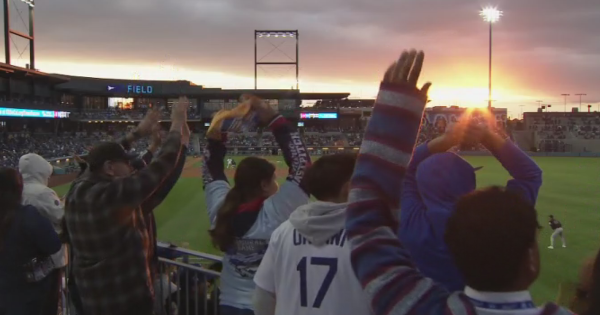 Ontario Tower Buzzers start inaugural Minor League Baseball season with sold-out crowd