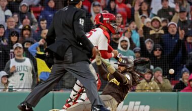 Fernando Tatis Jr., Ramón Laureano turn around Padres' fortunes in 9th inning for victory over Red Sox