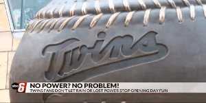 Twins Fans Overcome Power Outage During Home Opener - ABC 6 News