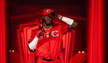 Cincinnati Reds unveil new all-red City Connect uniforms