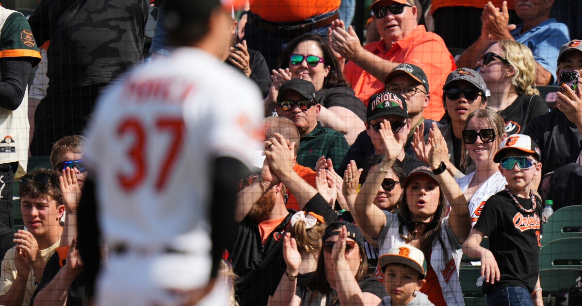 O's defeat San Francisco Giants to improve record above the .500 mark