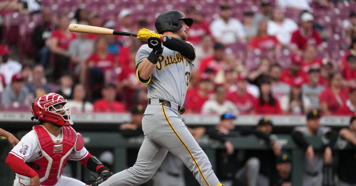 Cruz homers twice, O'Hearn and Reynolds also go deep as Pirates beat Reds 8-3