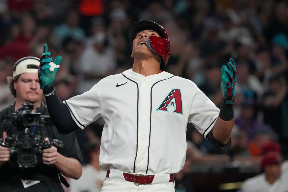 Jose Fernandez shines with two home runs in Diamondbacks' win against Tigers