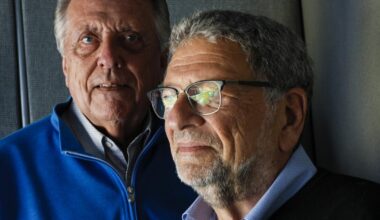 Dodgers Dugout: Readers show their love for Charley Steiner