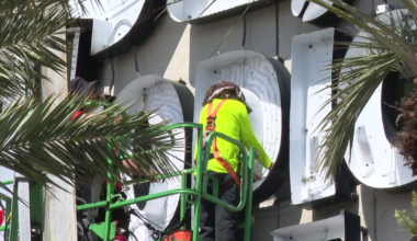 Crews put finishing touches on Tropicana Field ahead of the Rays' home opener