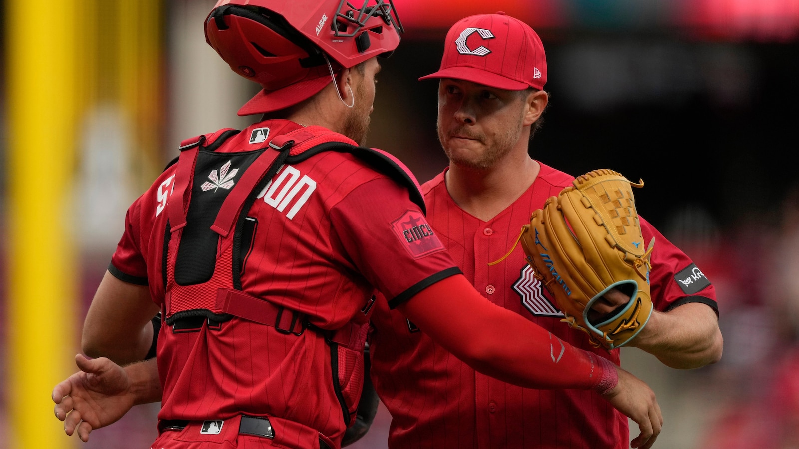 Lowe's 3-run double in 1st sparks Reds to 7-3 with over Angels as LA manager Kurt Suzuki ejected