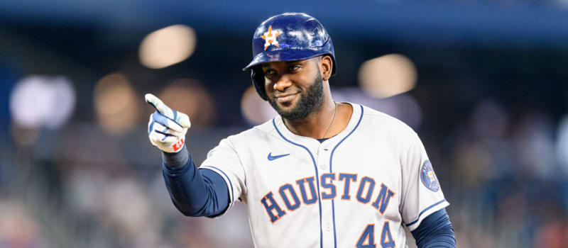 MLB DFS Picks for April 6: DraftKings Top Plays, Sleepers & Best Stacks