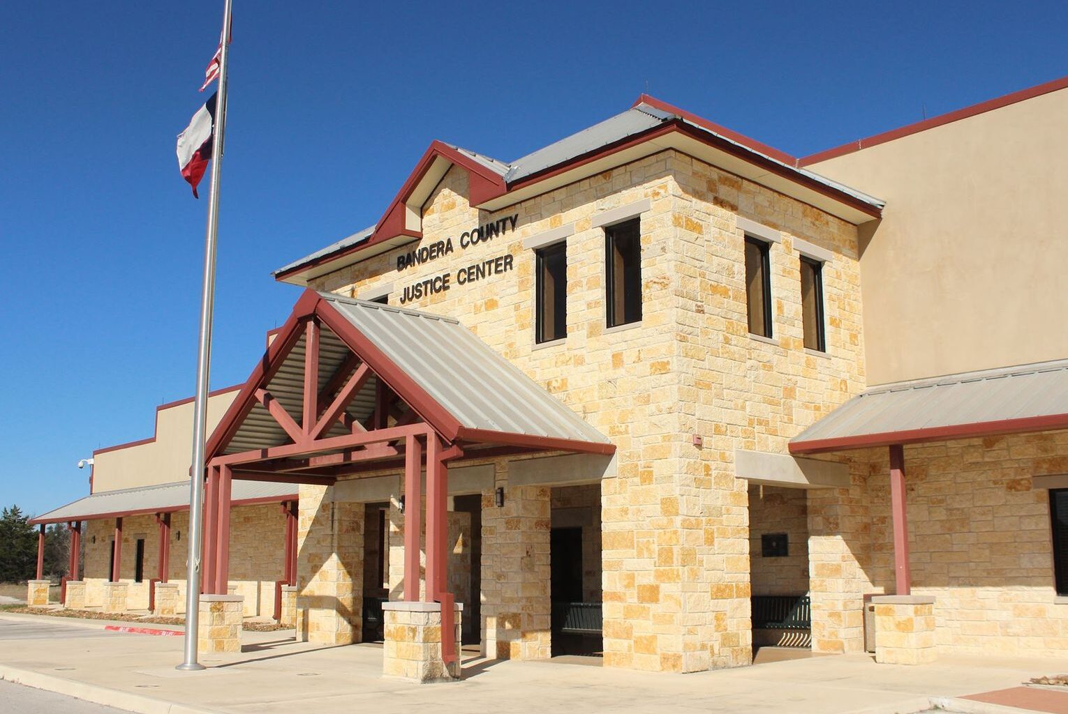 Inmate dies after medical emergency at jail, Texas Rangers investigating