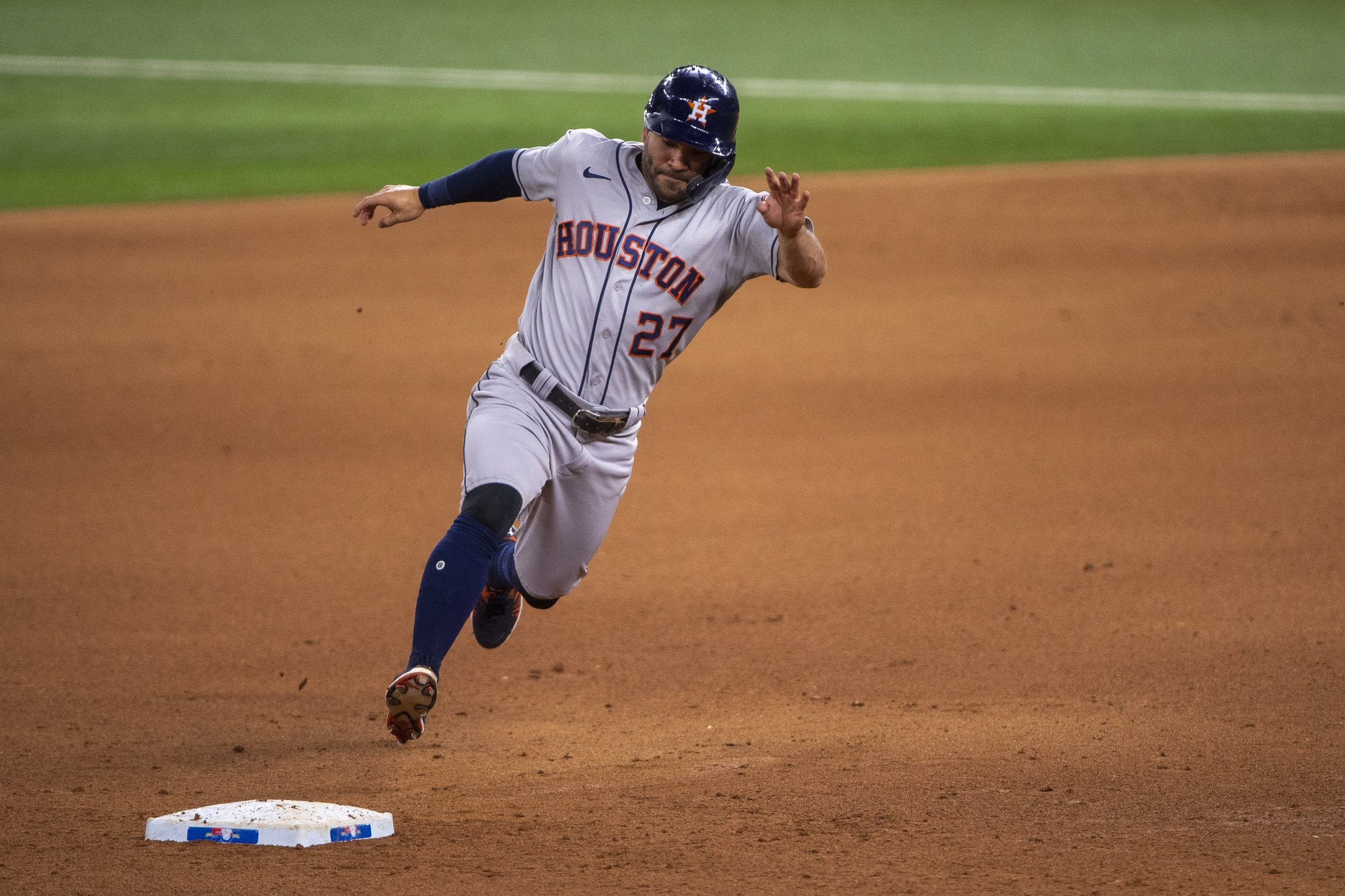 mlb picks Jose Altuve Houston Astros predictions best bet odds