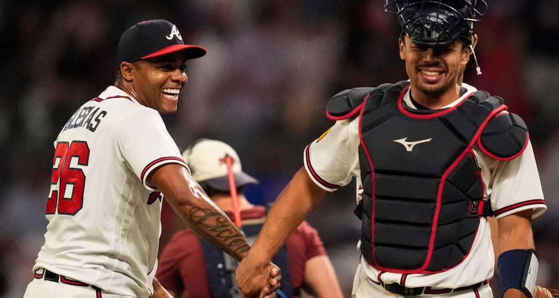Braves reach 30 wins with another thrilling win that shows off myriad weapons
