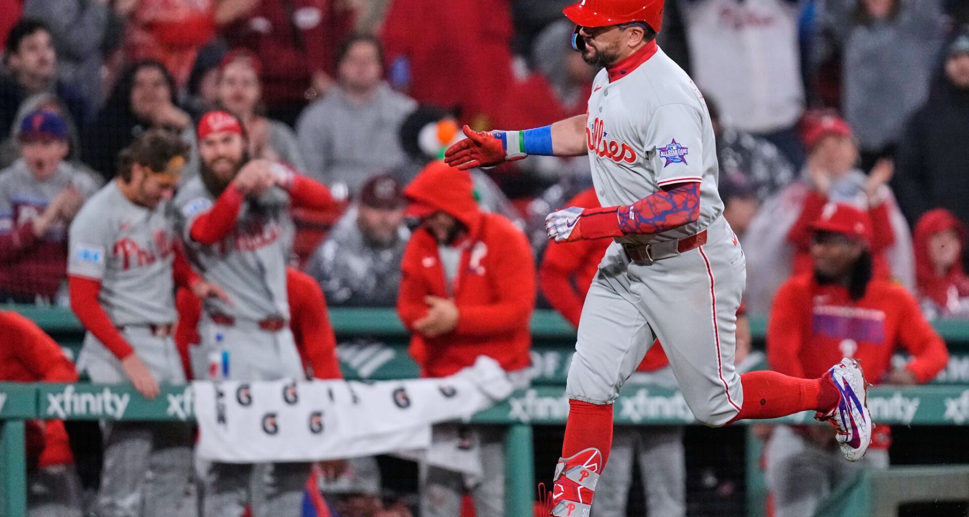 Kyle Schwarber’s MLB-leading 18th homer lifts Phillies past Red Sox 3-1