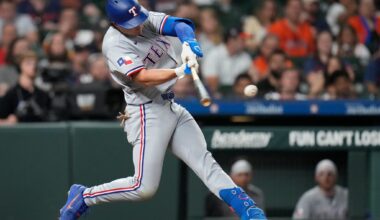 Rangers' Foscue takes accountability for late mistake in Astros loss