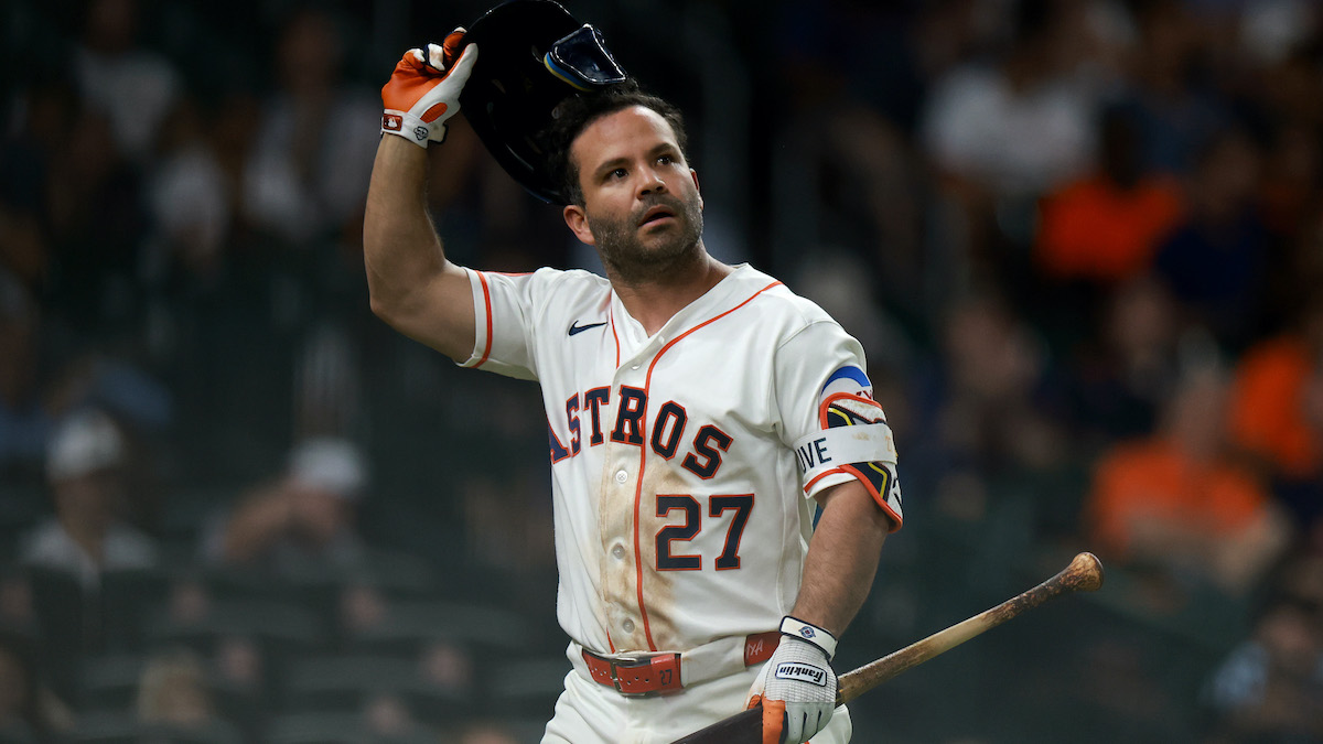 Jose Altuve Injury Update: Astros Star Leaves Rangers Game Holding Side