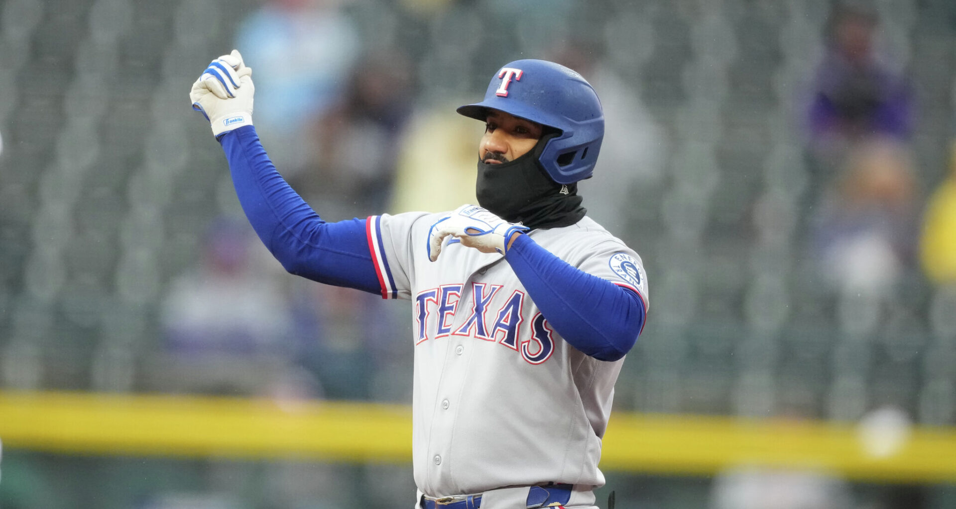 Rangers shake up status quo on both sides of ball for decisive win