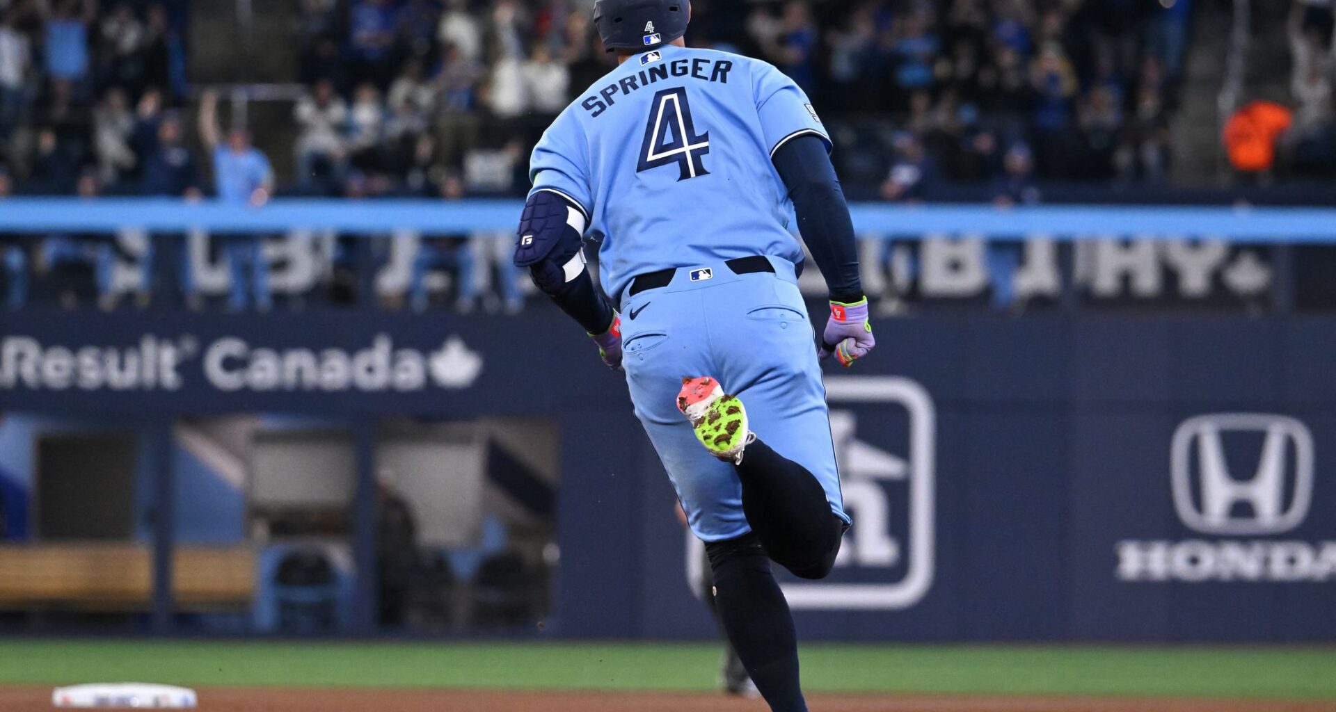 Springer hits 65th leadoff homer as Blue Jays hand Skenes back-to-back defeats, beat Pirates 5-2